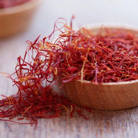 خرید ویژه زعفران قم ارزان